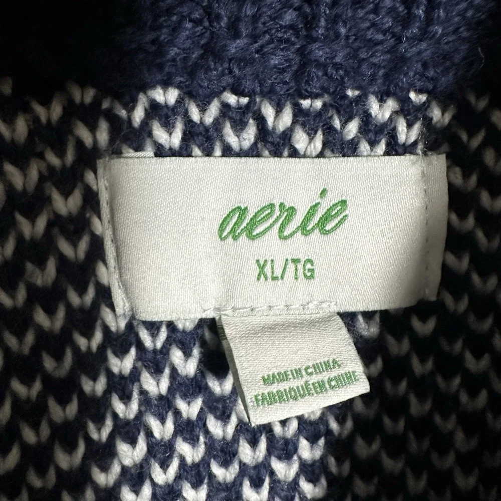 aerie excellent size